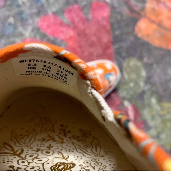 💛 Orange Floral Rifle Paper Co. Keds - Picture 7 of 11
